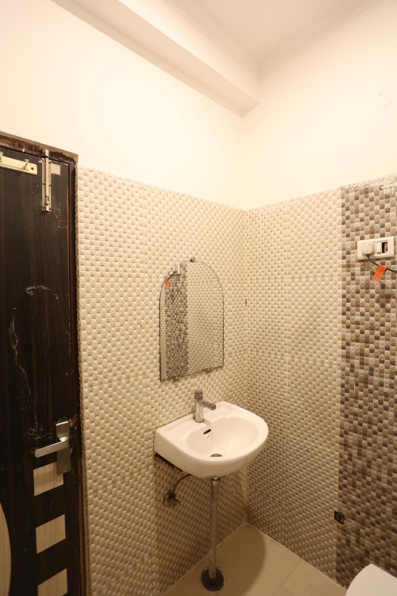 Backpackers - Ink Hotels Delhi Airport By Ss Group New Delhi Exterior photo