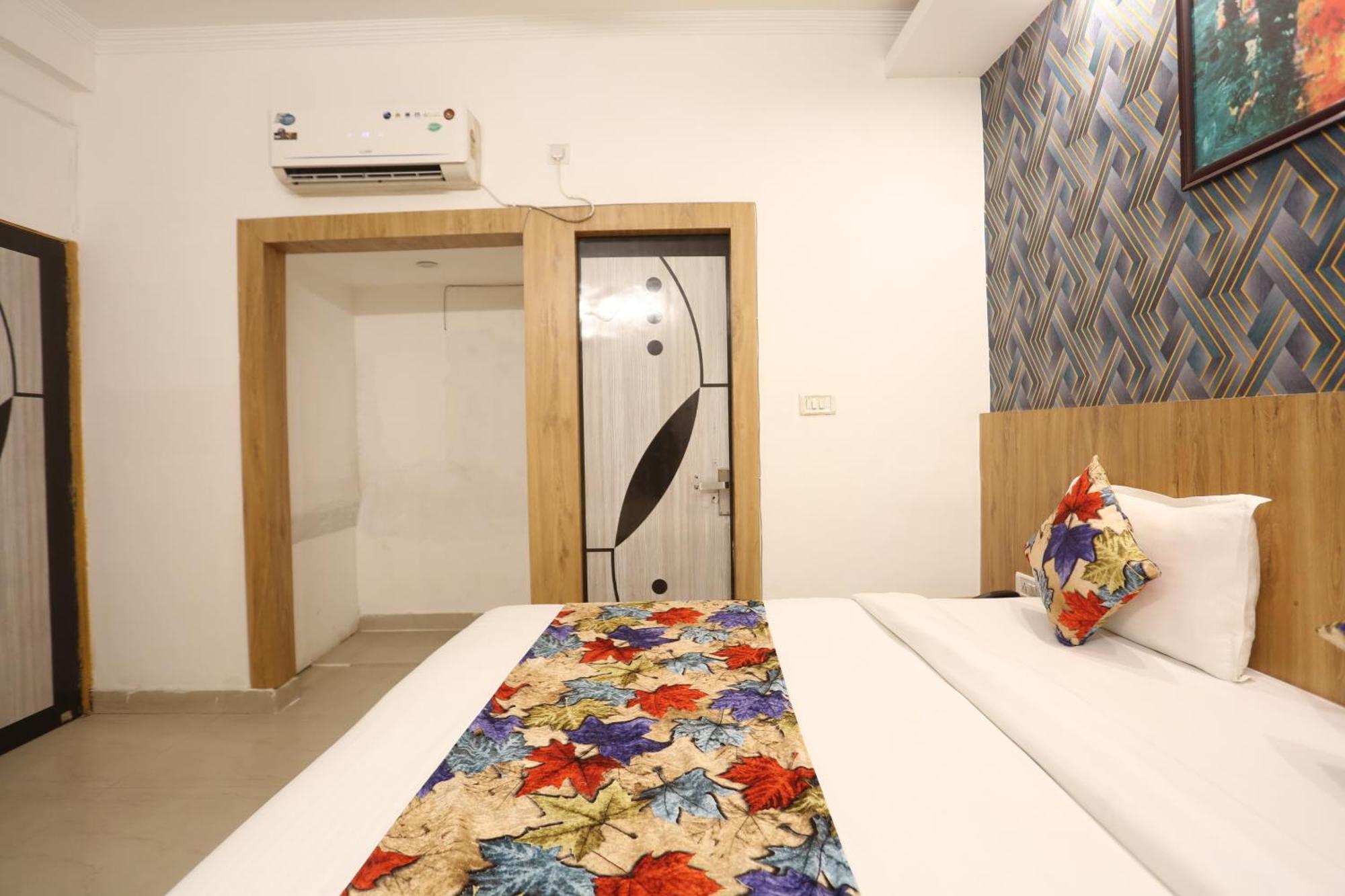 Backpackers - Ink Hotels Delhi Airport By Ss Group New Delhi Exterior photo