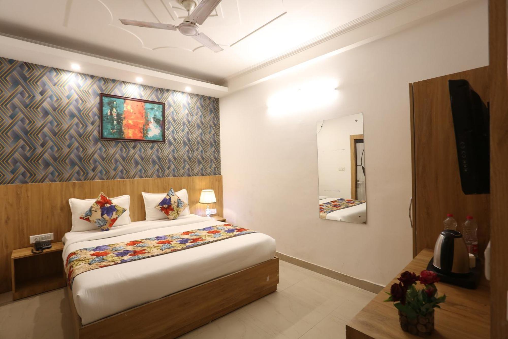 Backpackers - Ink Hotels Delhi Airport By Ss Group New Delhi Exterior photo