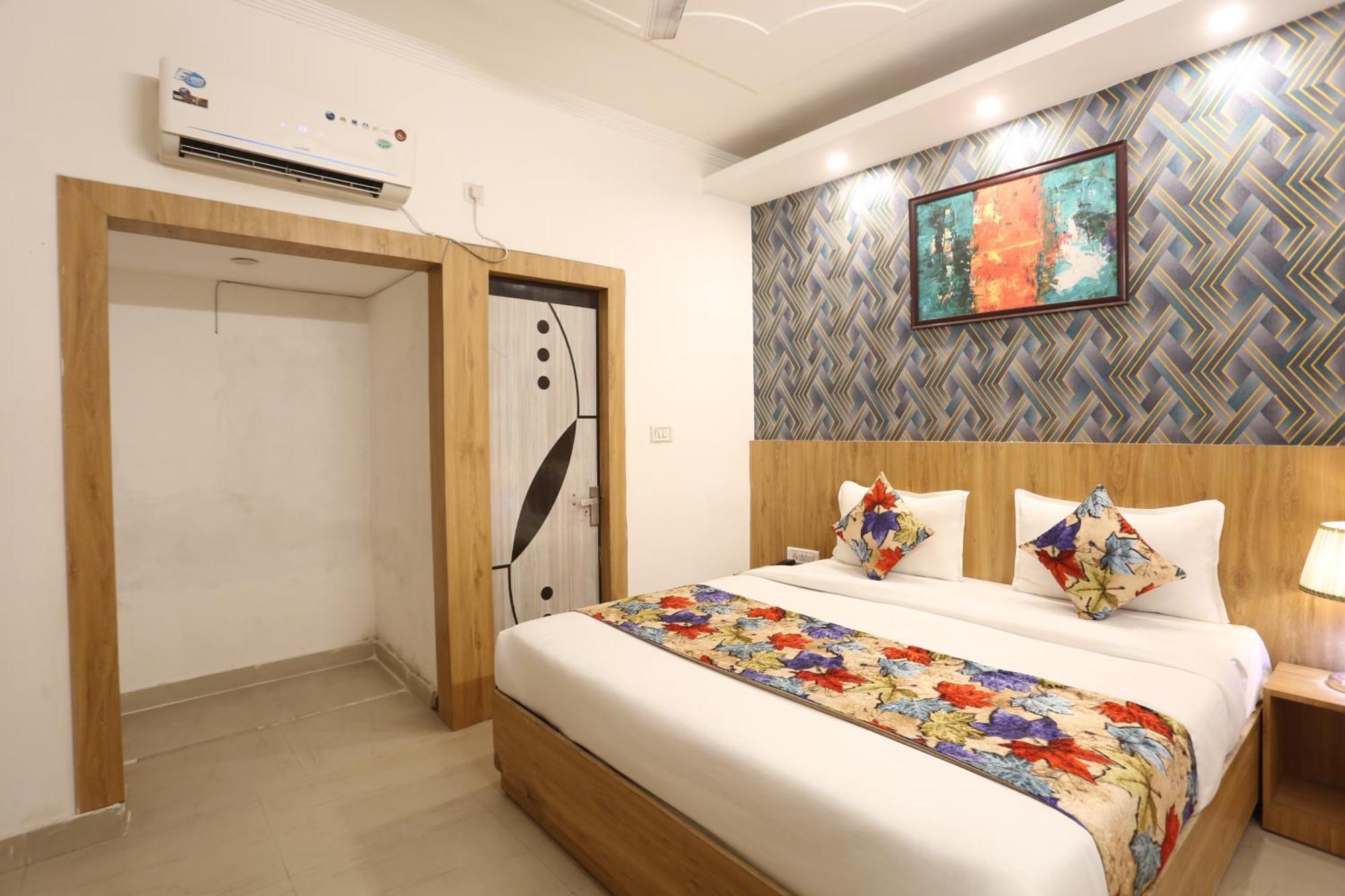 Backpackers - Ink Hotels Delhi Airport By Ss Group New Delhi Exterior photo
